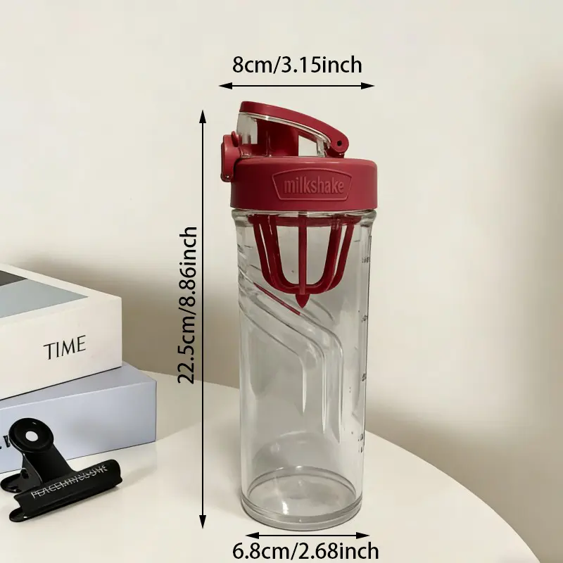 Transparente Plastikwasserflasche mit geradem Hals